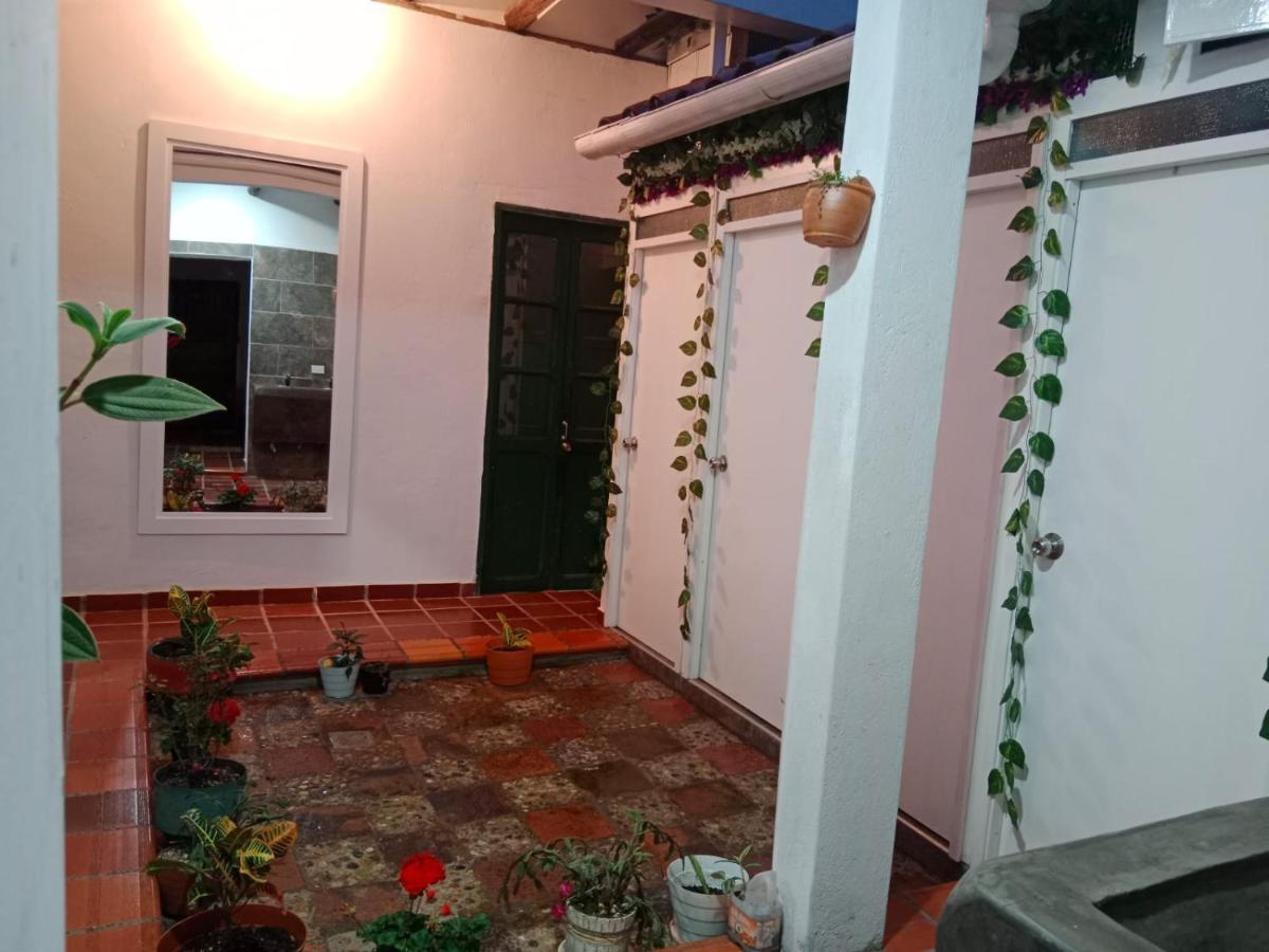 Casa De Lourdes - La Candelaria 보고타 외부 사진