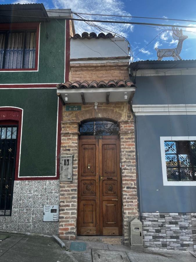 Casa De Lourdes - La Candelaria 보고타 외부 사진